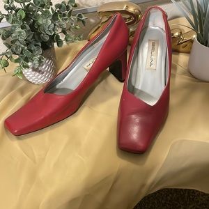 Red Pump Bellini